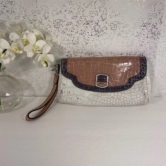 Guess Handbags - Guess Brown & Off White Reptile Pattern Wristlet